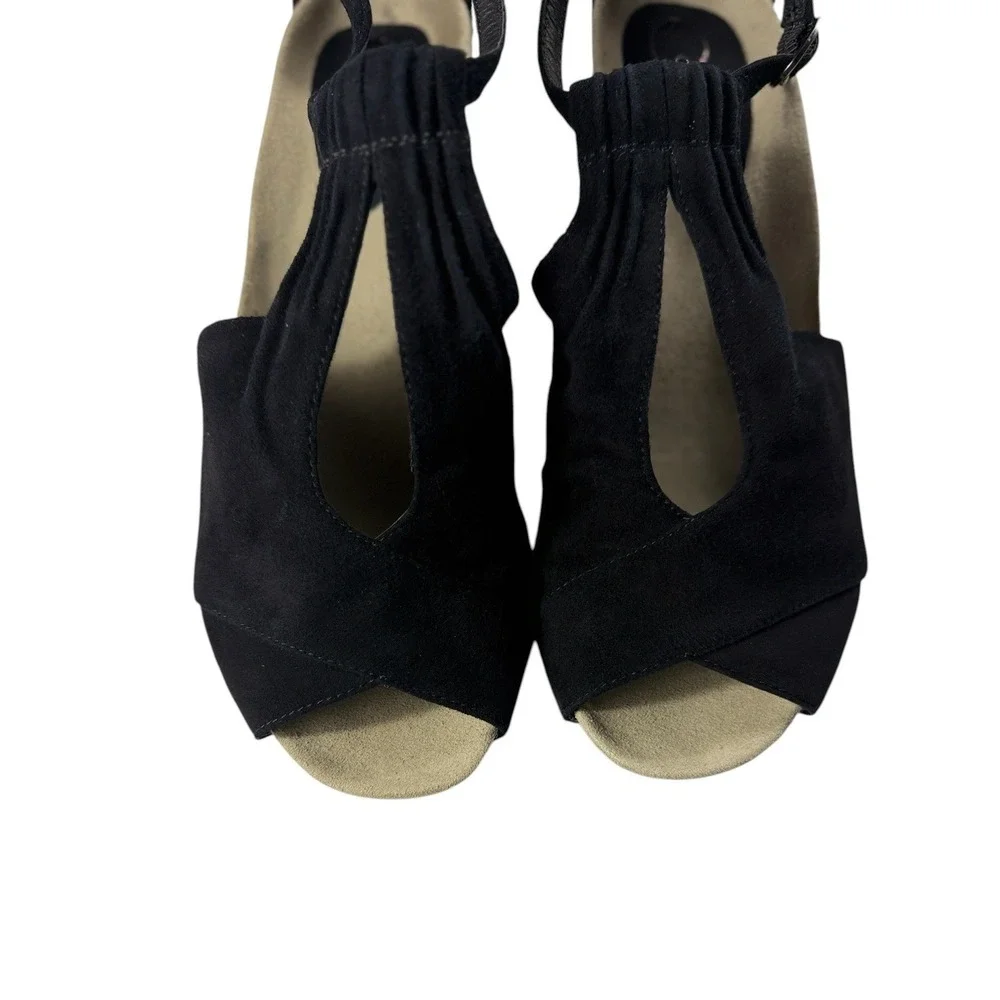 Earthies Veria Black Kid Suede Peep Toe Block Heel Sandals Womens 10B 800022WSDE